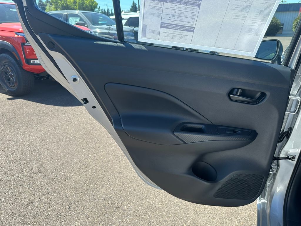 2025 Nissan Versa 1.6 S