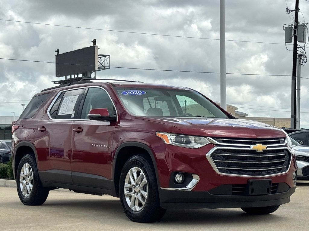 2020 Chevrolet Traverse LT Red at Community Kia