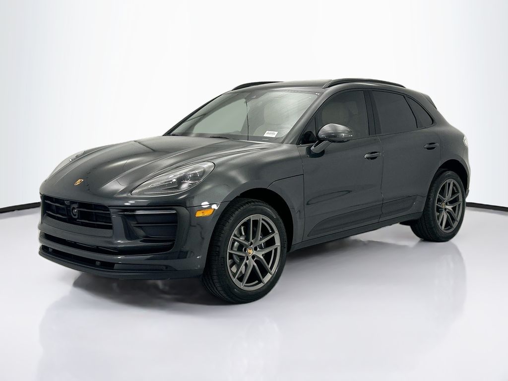 Thumbnail: 2026 Porsche Macan - 1