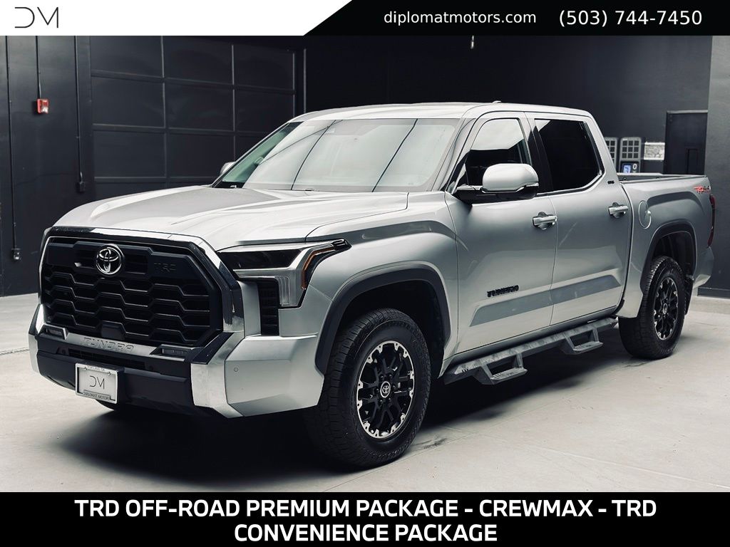 Celestial Silver Metallic 2022 Toyota Tundra Pickup Truck Four-Wheel Drive Automatic