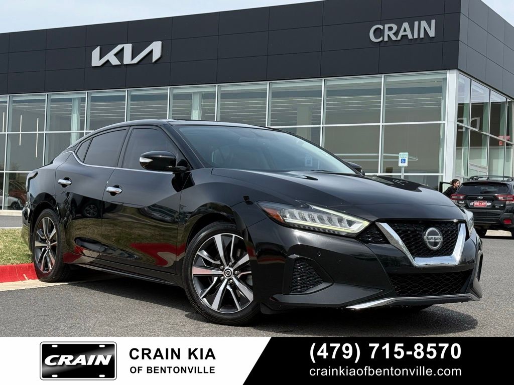 Super Black 2019 Nissan Maxima SL FWD Sedan Front-Wheel Drive Continuously Variable Transmission