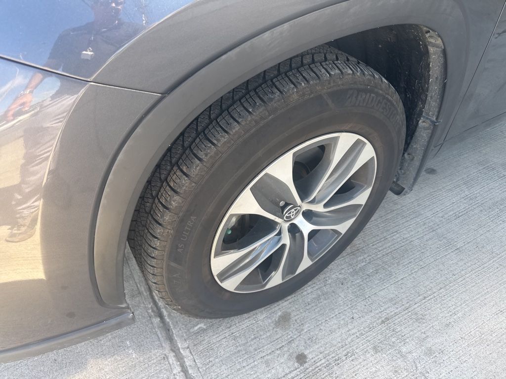 Used Car 2023 Toyota Highlander  Xle For Sale Under $40,000 In San Juan, Puerto Rico