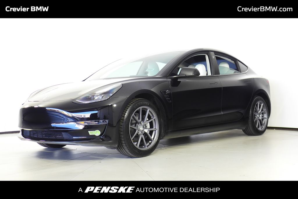 Thumbnail: 2021 Tesla Model 3 - 1