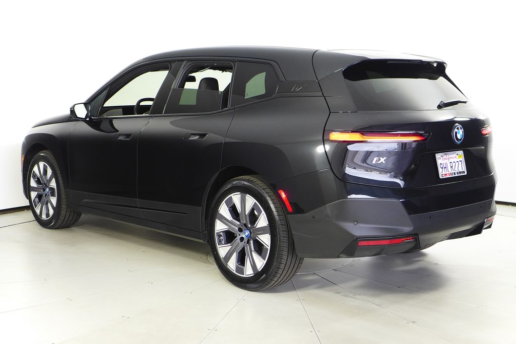 2024 BMW iX xDrive50 8