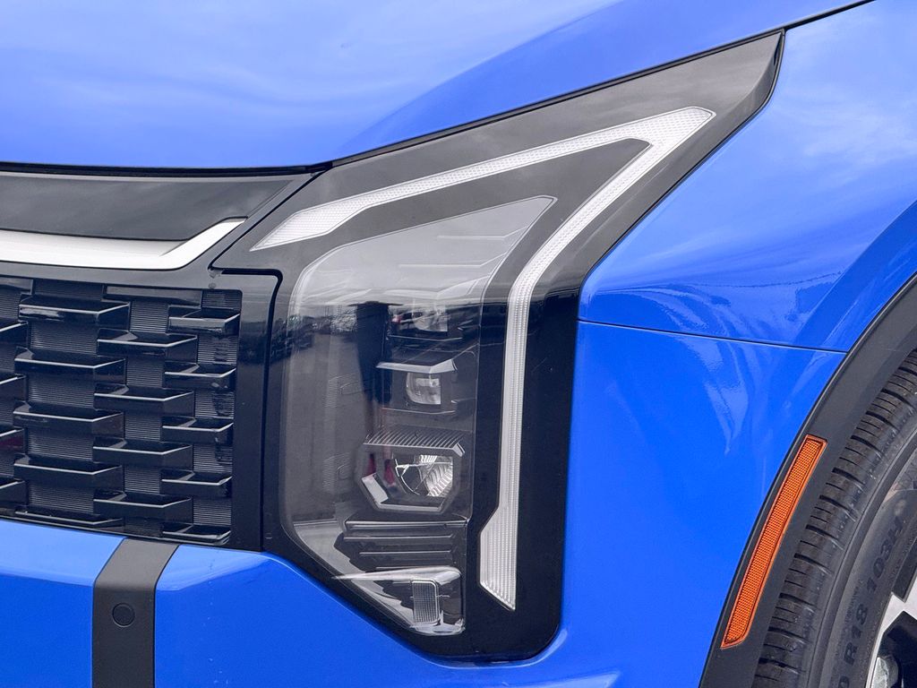 2026 Kia Sportage EX - 9