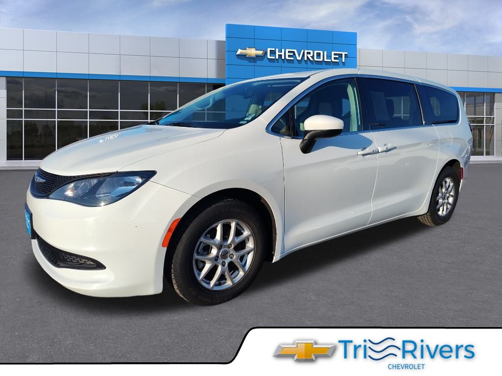 2023 Chrysler Voyager LX FWD