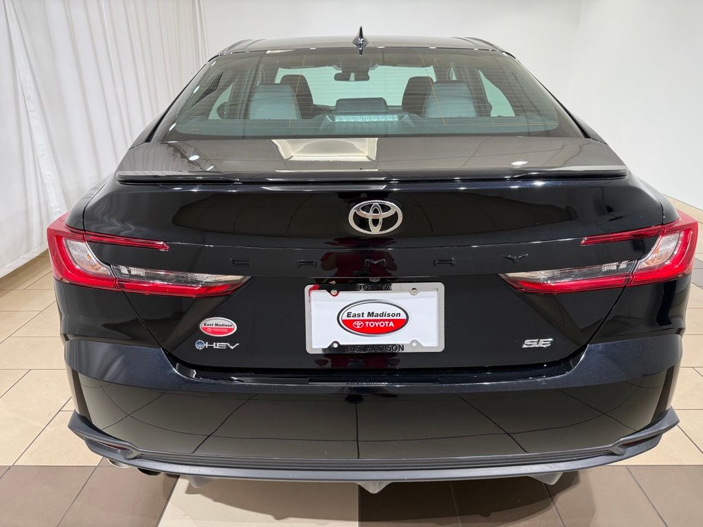 Thumbnail: 2026 Toyota Camry - 4