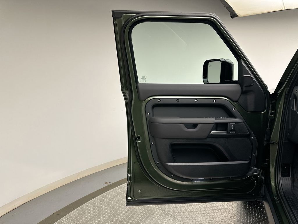 Thumbnail: 2026 Land Rover Defender - 11