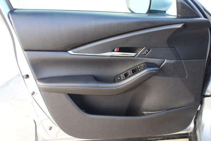 Used Car 2021 Mazda Cx-30  Preferred For Sale Under $20,000 In Georgetown, Texas
