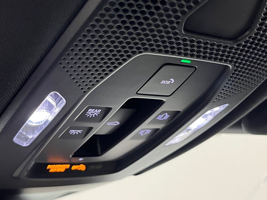 Thumbnail: 2025 Porsche Panamera - 22