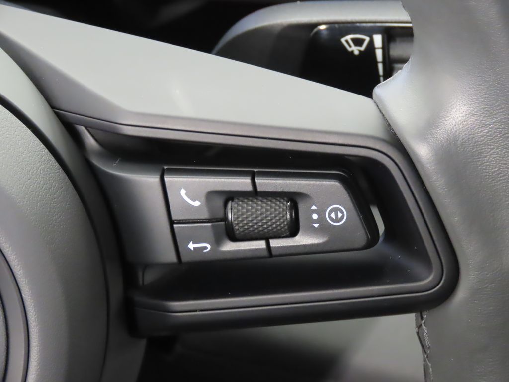 Thumbnail: 2023 Porsche Taycan - 21