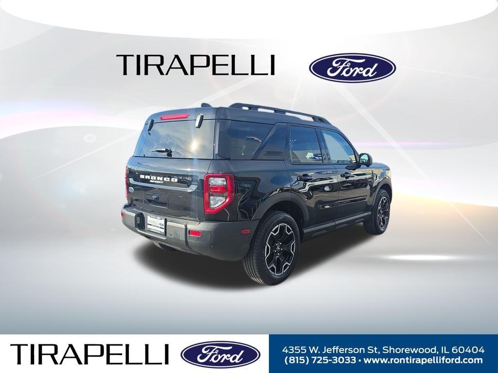 Certified Used 2025 Black Ford Outer Banks image 9