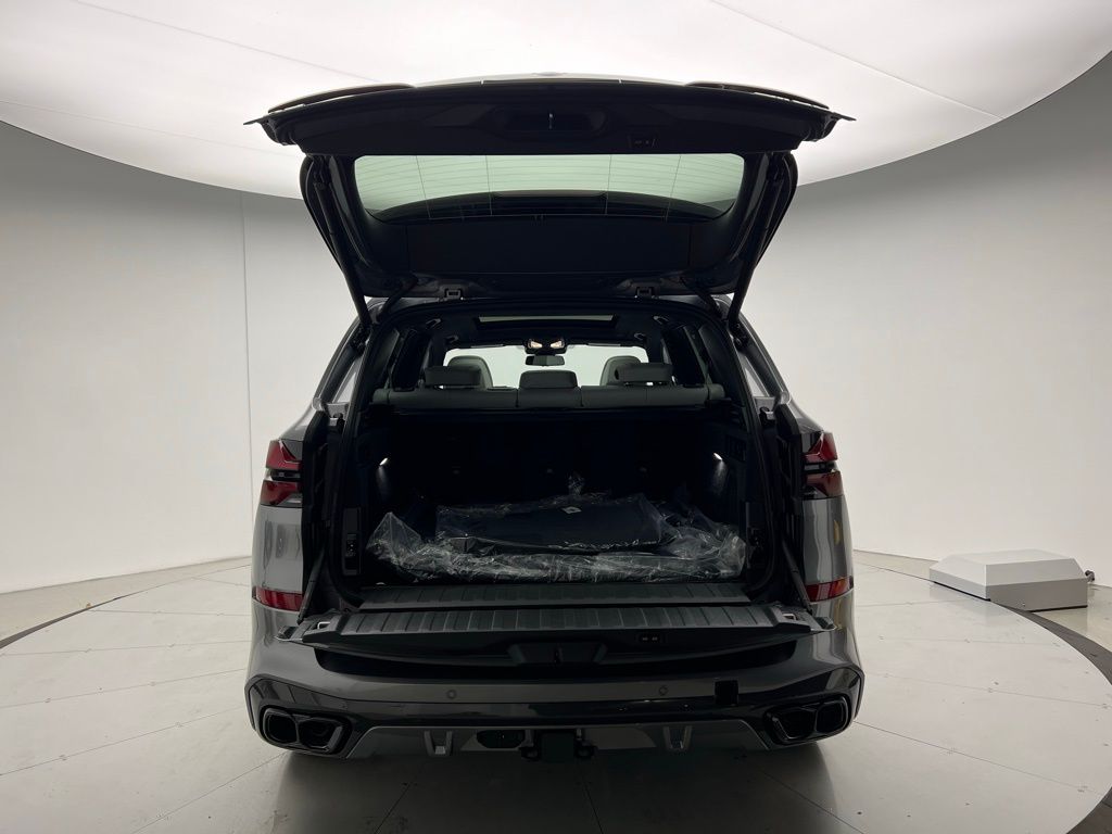 Thumbnail: 2026 BMW X5 - 5