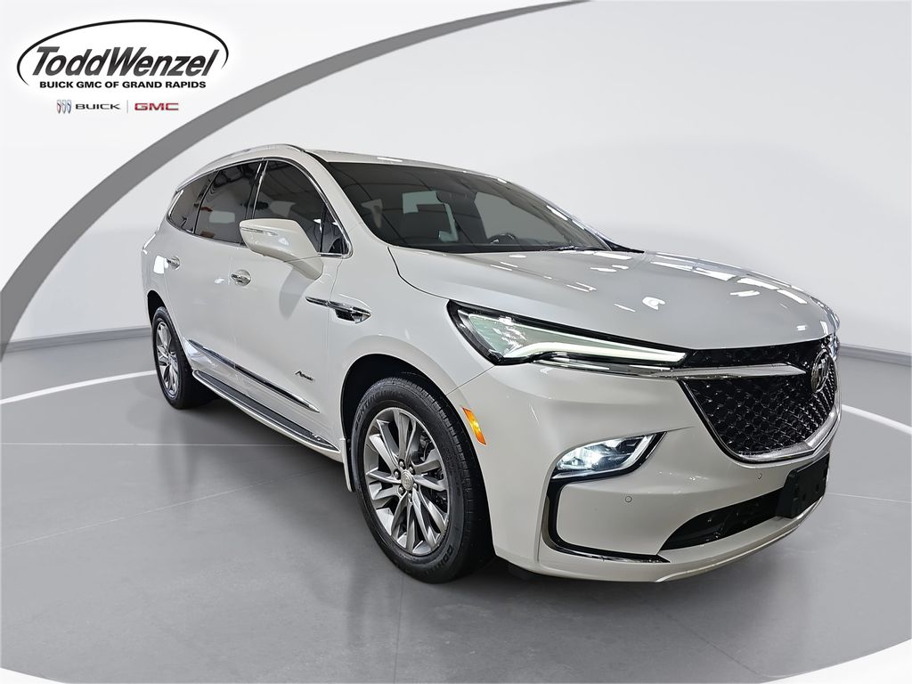 2022 Buick Enclave Avenir AWD