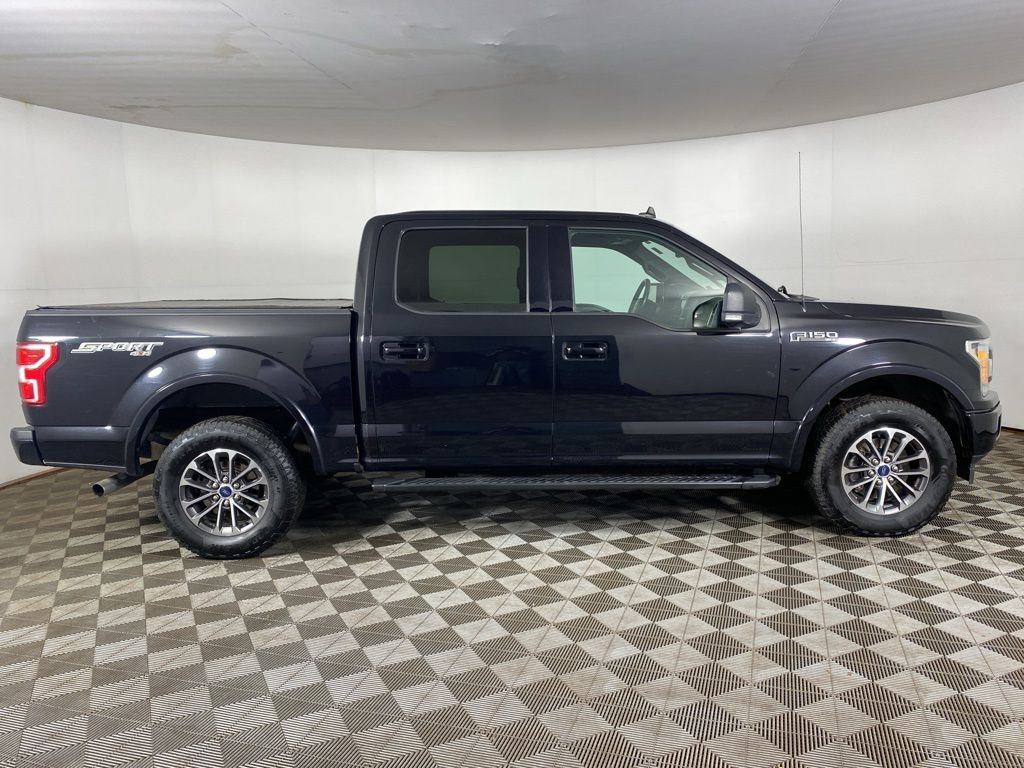 Used 2019 Black Ford XLT image 9
