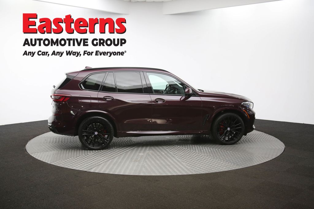 Used 2022 Red BMW M50i image 46