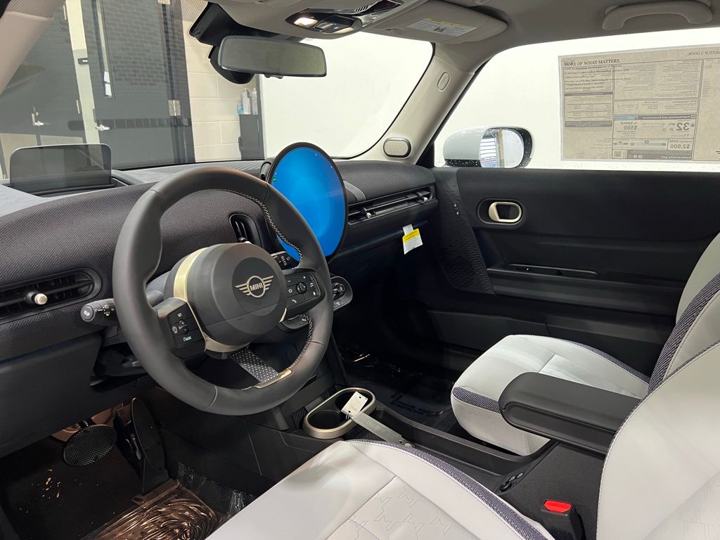 Thumbnail: 2025 MINI Cooper - 11