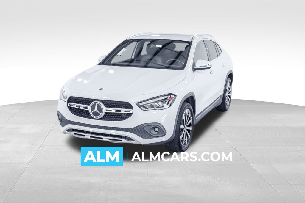 2023 Mercedes-Benz GLA Base's photo