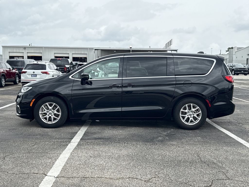 2024 Chrysler Pacifica Touring L Black at Martin Chrysler Dodge Jeep Ram