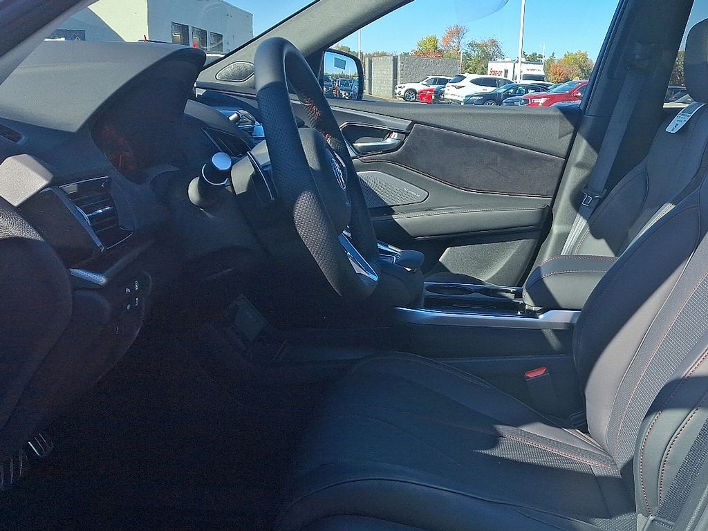 Thumbnail: 2026 Acura RDX - 8