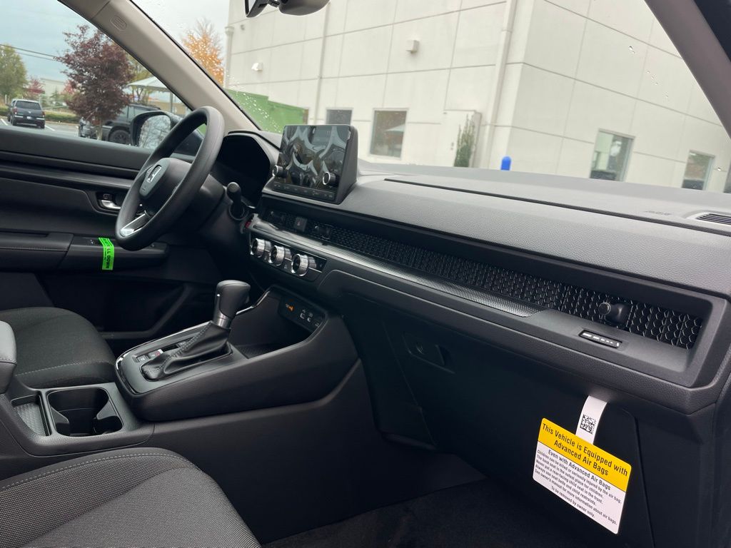 2025 Honda CR-V EX 31