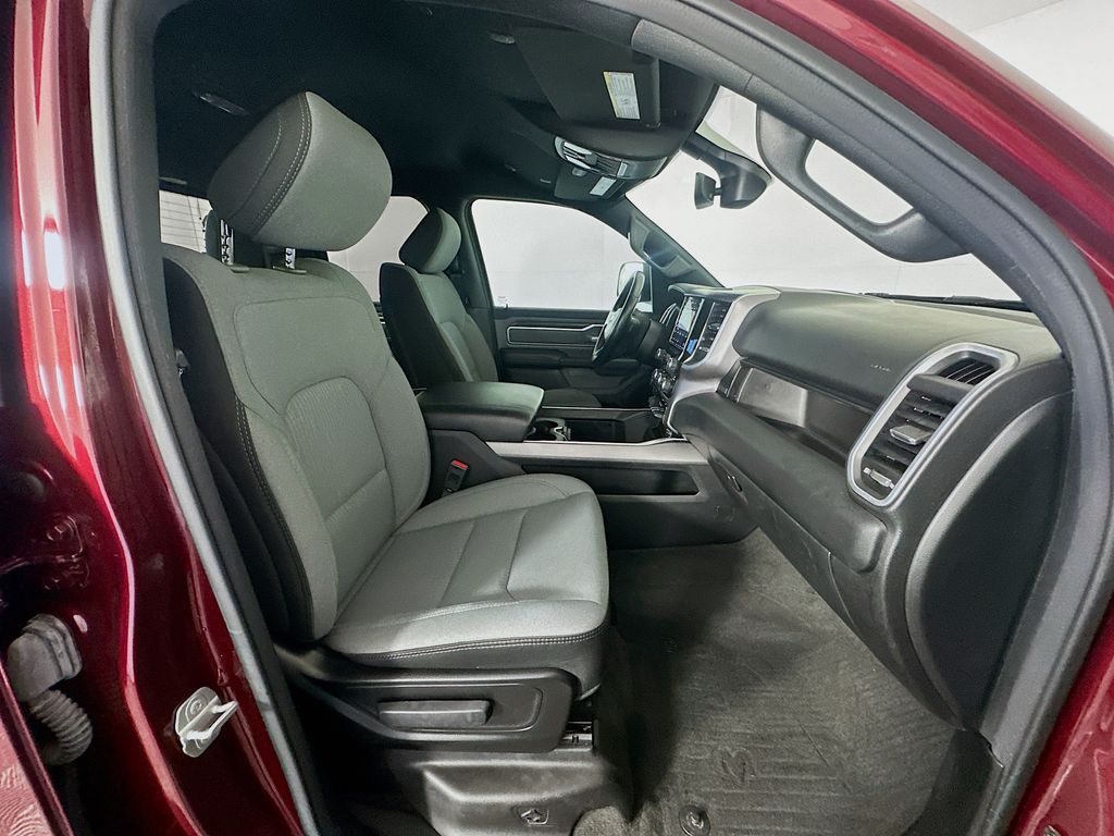 Thumbnail: 2021 RAM 1500 - 28