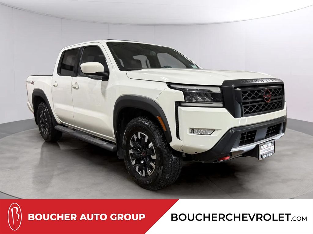  2022 Nissan Frontier PRO-4X Crew Cab 4WD   