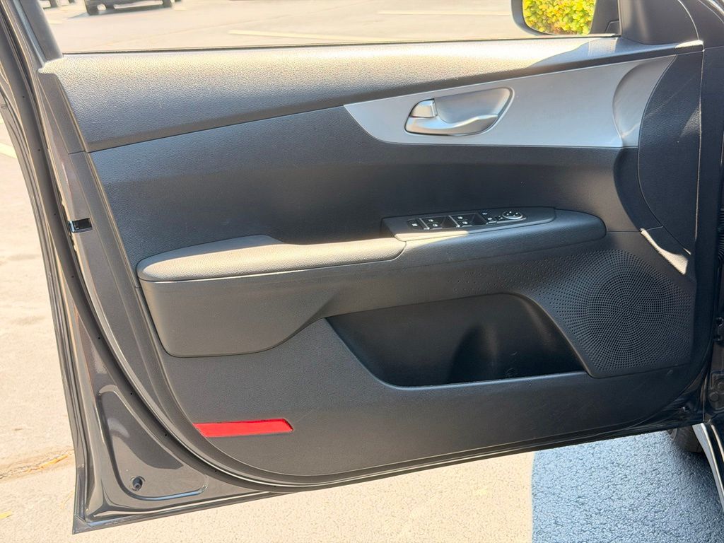 2024 Kia Forte LXS Gravity Gray - Jim Hudson Acura - Image 22