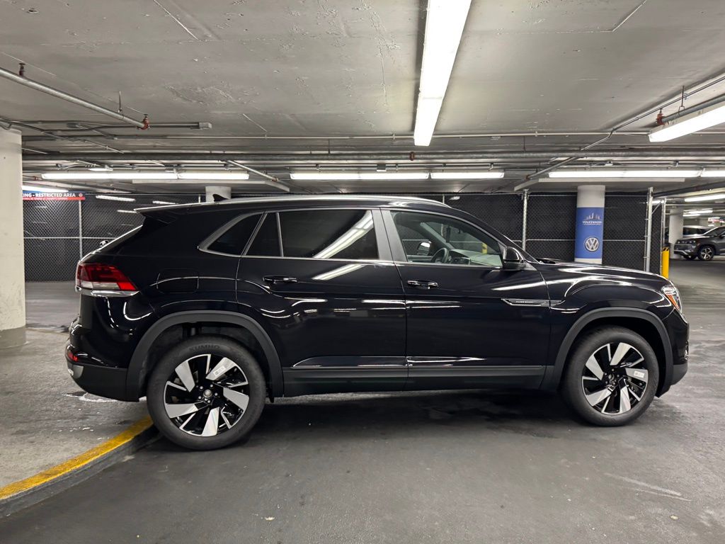 2026 Volkswagen Atlas Cross Sport SE w/Tech - Photo 40
