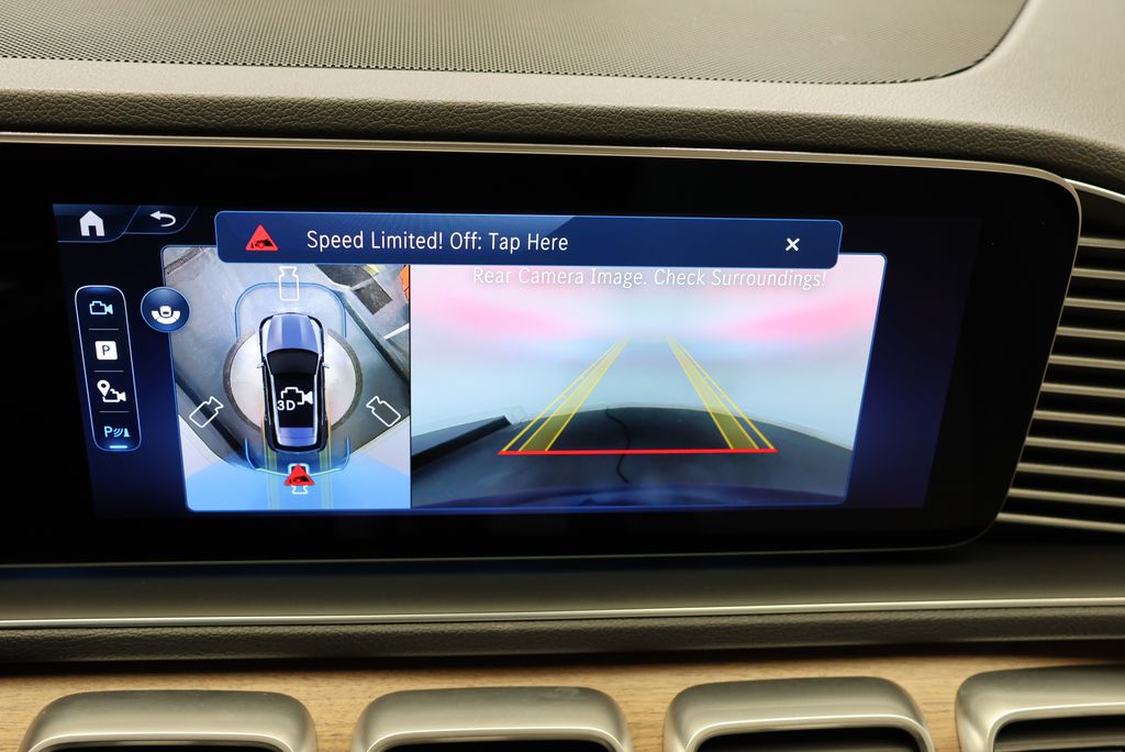 Thumbnail: 2026 Mercedes-Benz GLE - 25