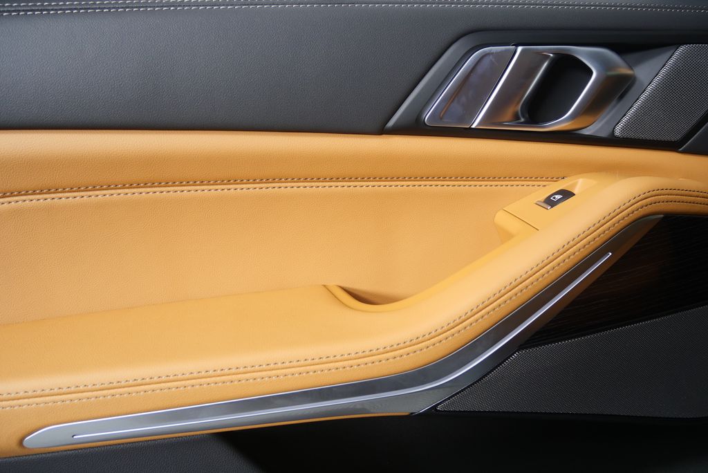 Thumbnail: 2026 BMW X5 - 13