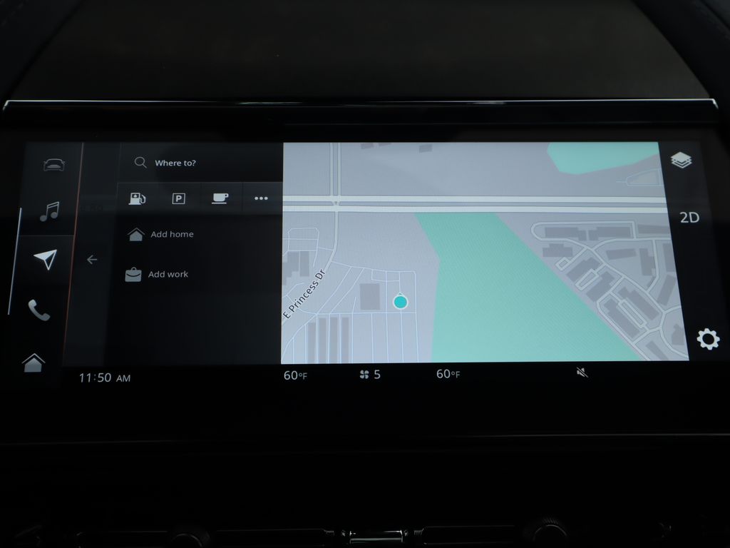 Thumbnail: 2026 Aston Martin DBX - 15