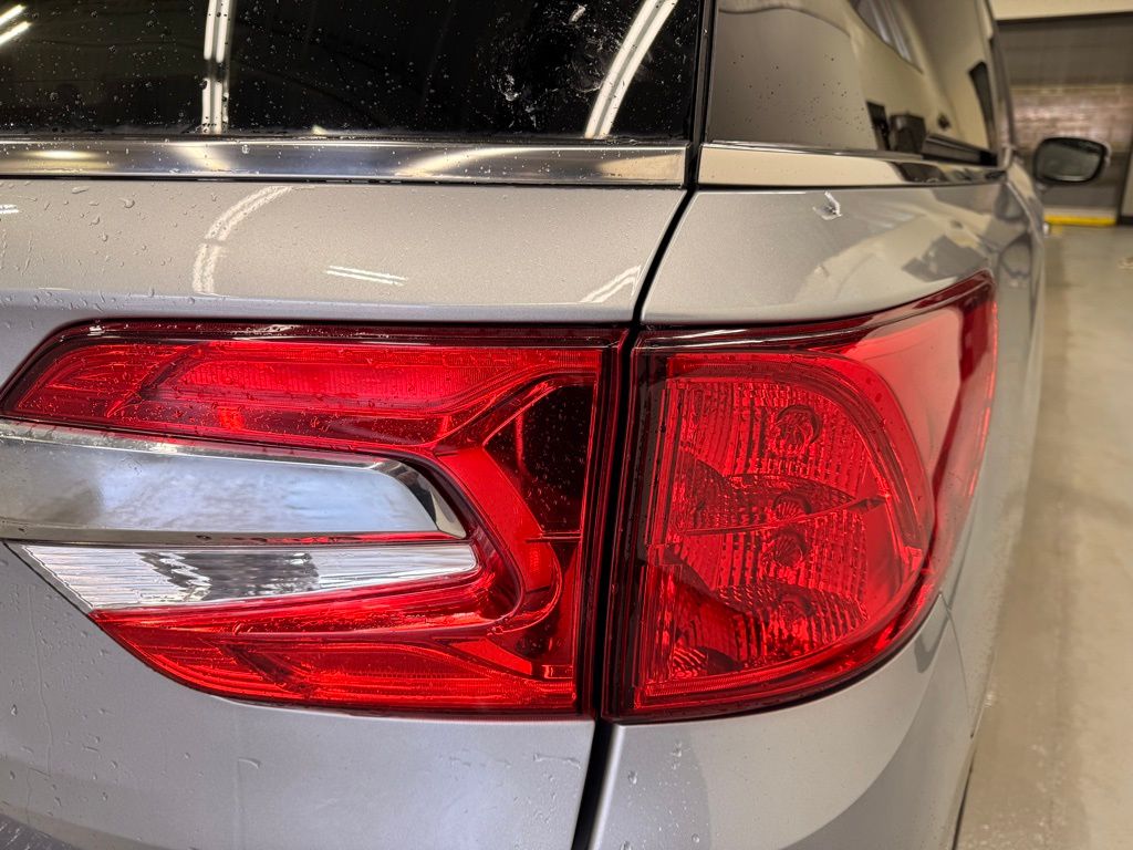 Thumbnail: 2019 Honda Odyssey - 5