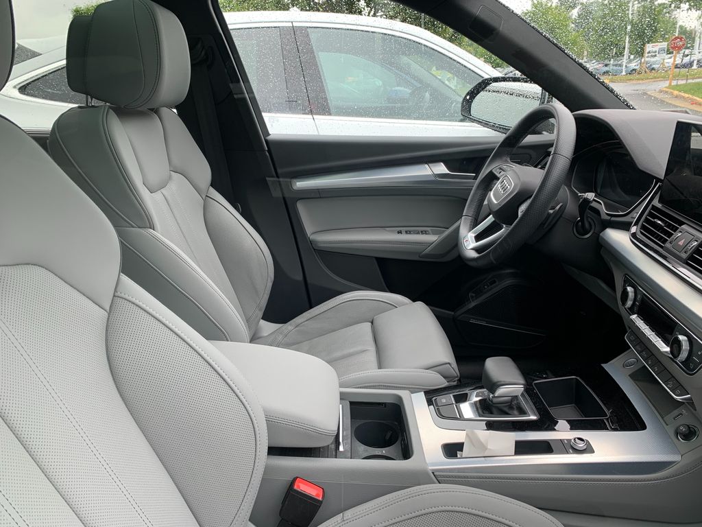 Thumbnail: 2024 Audi Q5 - 10