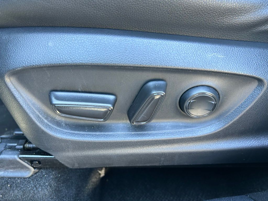 Thumbnail: 2024 Toyota Corolla Cross - 16