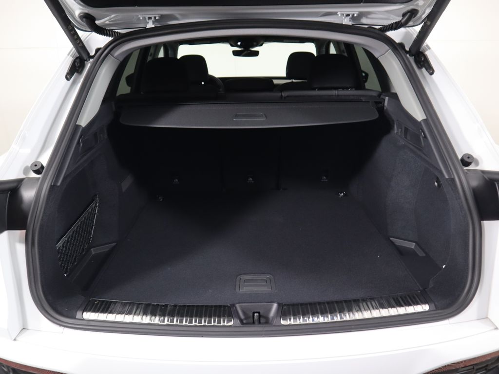 Thumbnail: 2025 Audi Q5 - 29