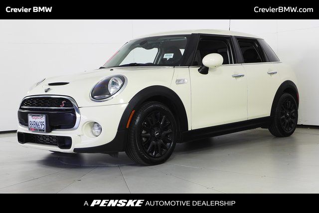 2019 MINI Cooper S -
                Santa Ana, CA