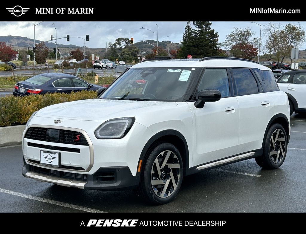 2025 MINI Cooper Countryman Iconic -
                Corte Madera, CA