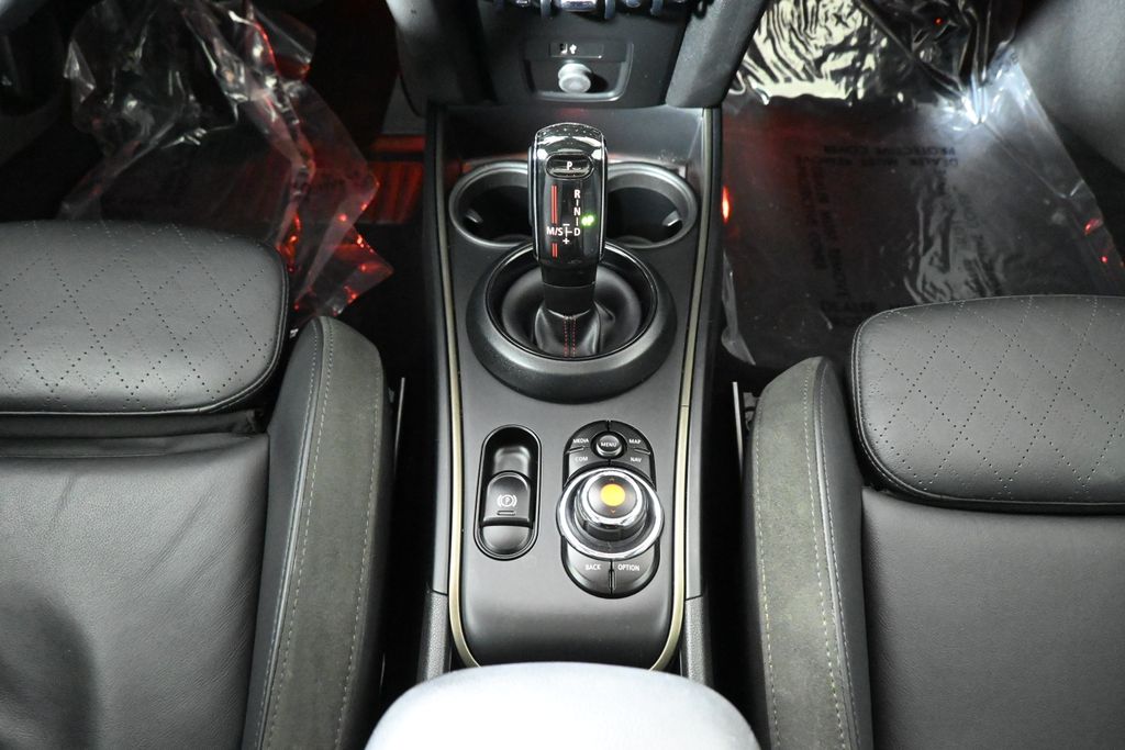 Thumbnail: 2020 MINI Cooper Countryman - 25