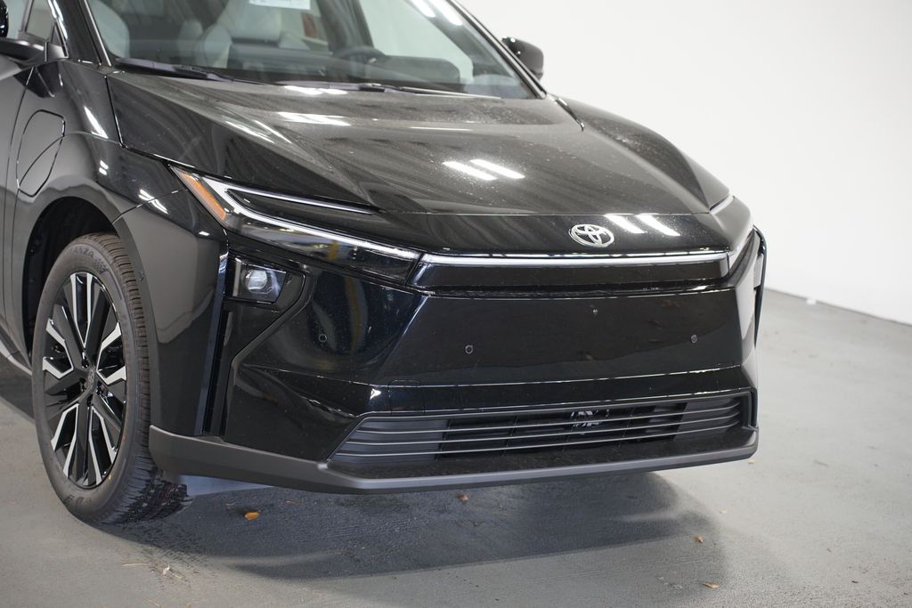 Thumbnail: 2026 Toyota bZ - 4