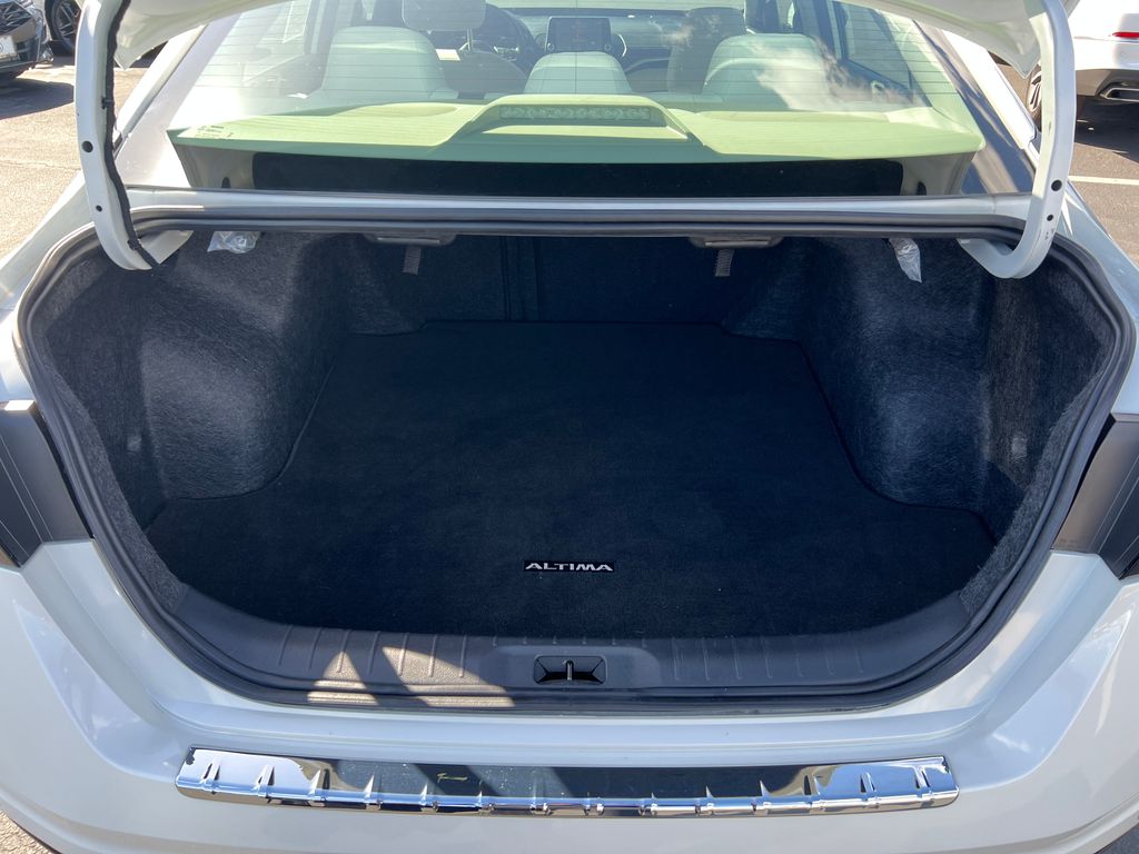 Thumbnail: 2023 Nissan Altima - 30