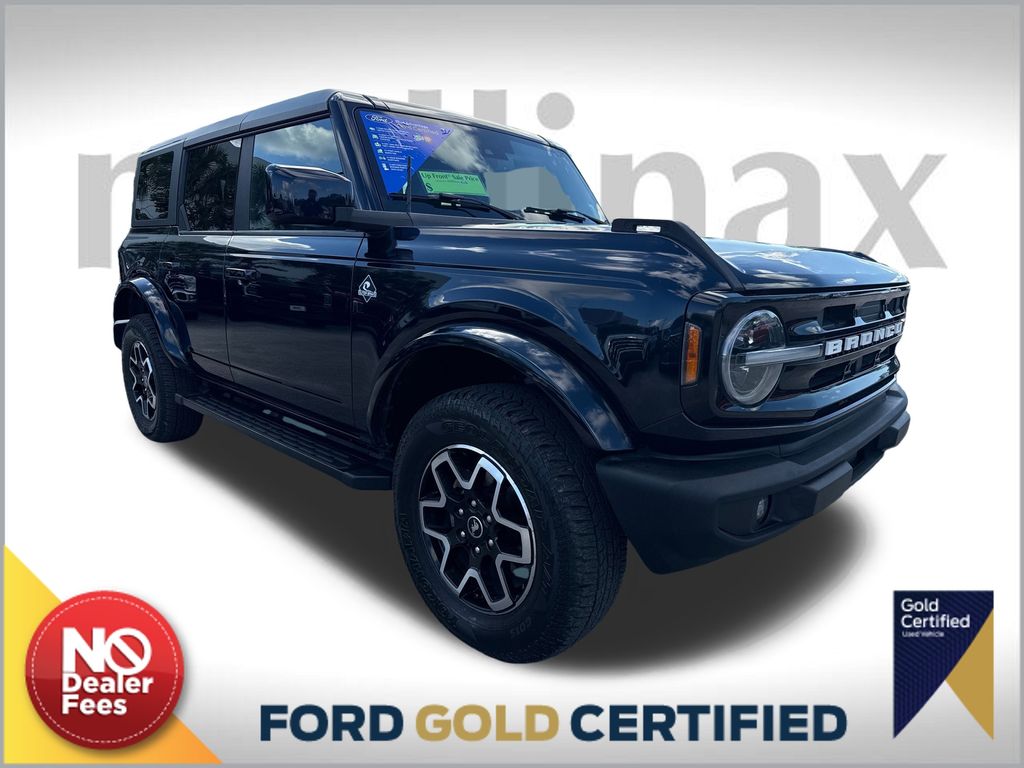 2021 Ford Bronco 4-Door Outer Banks's photo