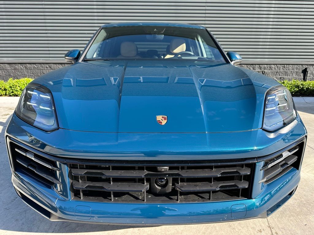 Thumbnail: 2025 Porsche Cayenne - 7