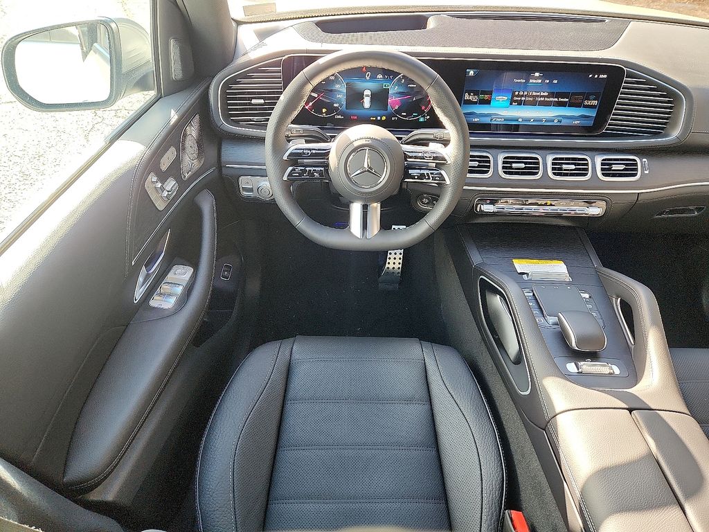 Thumbnail: 2026 Mercedes-Benz GLS - 8