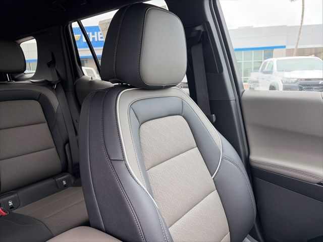 New 2026 Black Chevrolet LT image 17