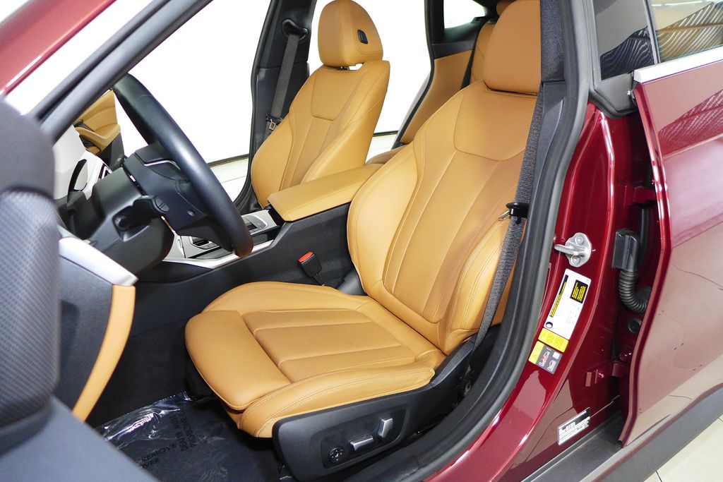 Thumbnail: 2024 BMW i4 - 22