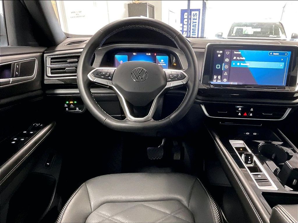 2026 Volkswagen Atlas Cross Sport — photo 17