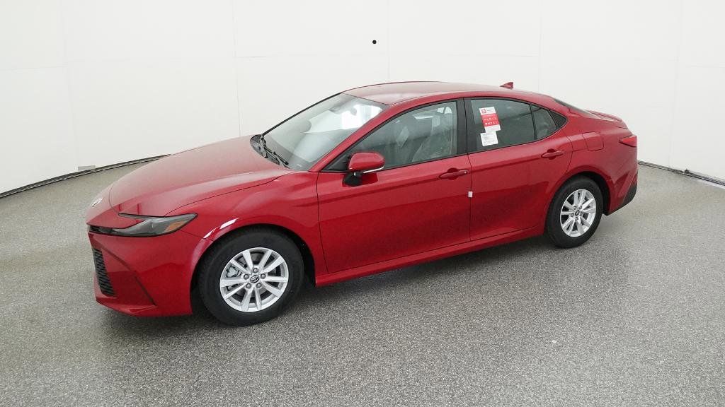 2025 Toyota Camry LE 10