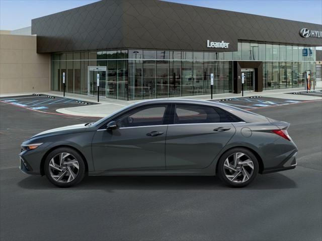 2025 Hyundai Elantra Limited Edition 3