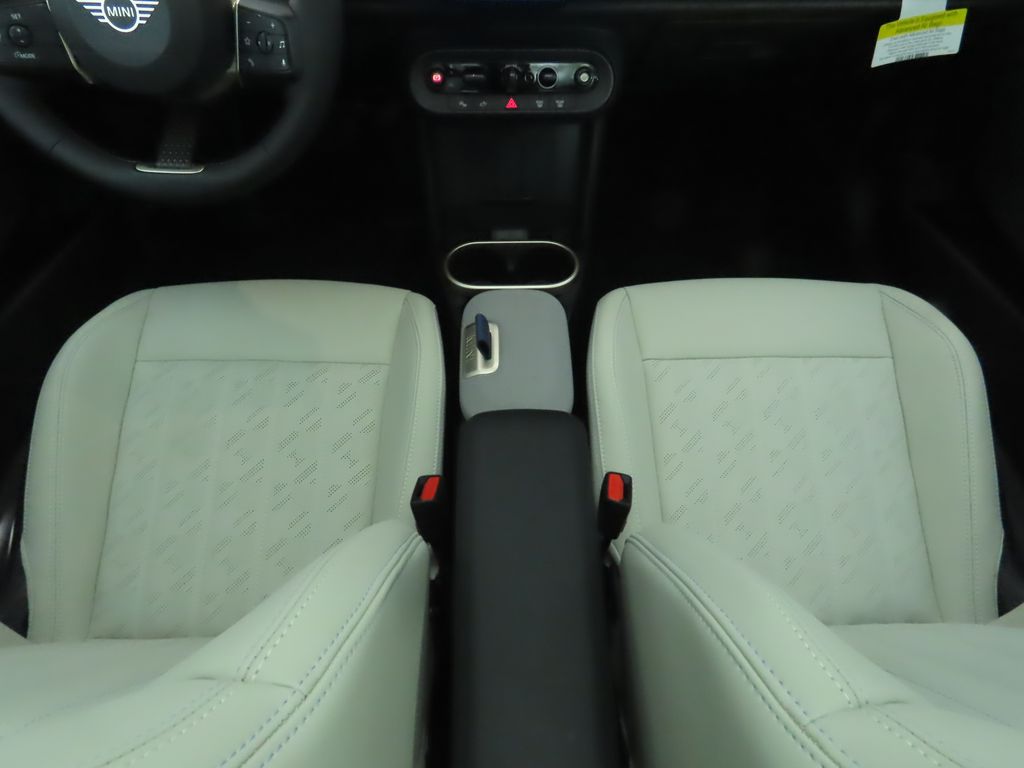 Thumbnail: 2026 MINI Cooper - 18